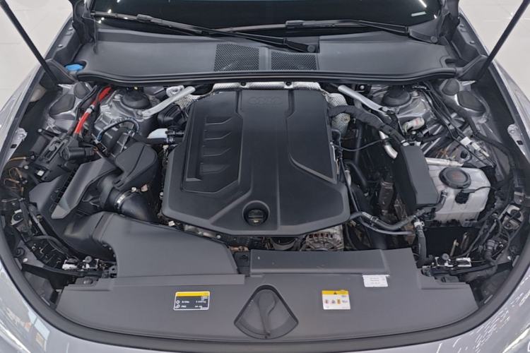 Used Audi A5L Sportback 2026 TFSI 150kW Luxury Edition Engine Bay