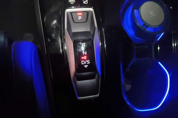 Used Audi A5L Sportback 2026 TFSI 150kW Smart Leading quattro Edition Gear Lever
