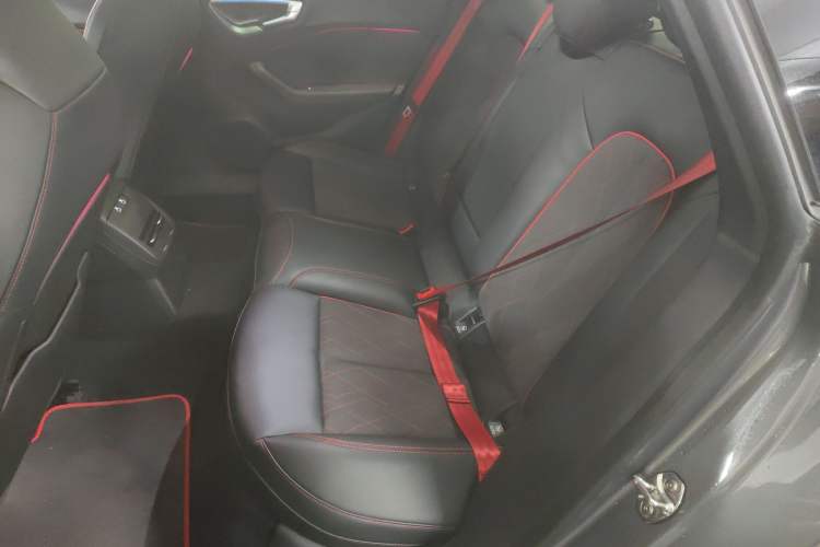 Used Audi A5L Sportback 2026 TFSI quattro 150kW First-Limited Edition Left Rear Seat