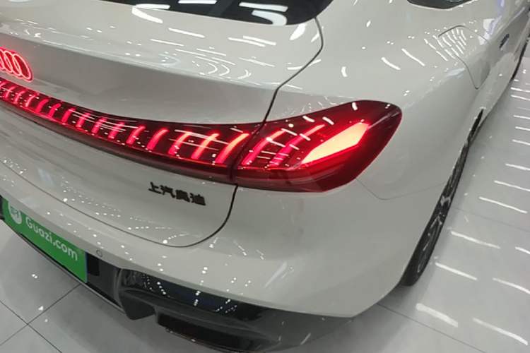 Used Audi A5L Sportback 2026 TFSI 150kW Premium quattro Model Right Rear Taillight
