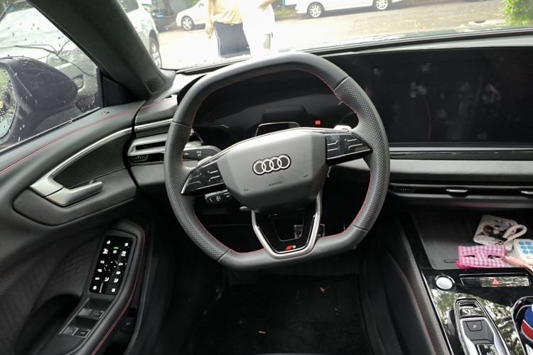 Used Audi A5L Sportback 2026 TFSI quattro 150kW First-Limited Edition Steering Wheel