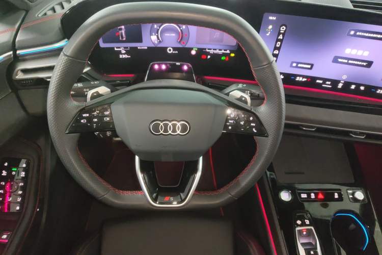 Used Audi A5L Sportback 2026 TFSI quattro 150kW First-Limited Edition Steering Wheel