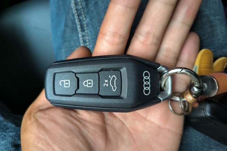 Used Audi A5L Sportback 2026 TFSI 150kW Premium quattro Model Vehicle Key