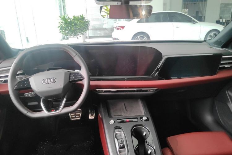 Used Audi A5L Sportback 2026 TFSI 150kW Premium quattro Model Center Console