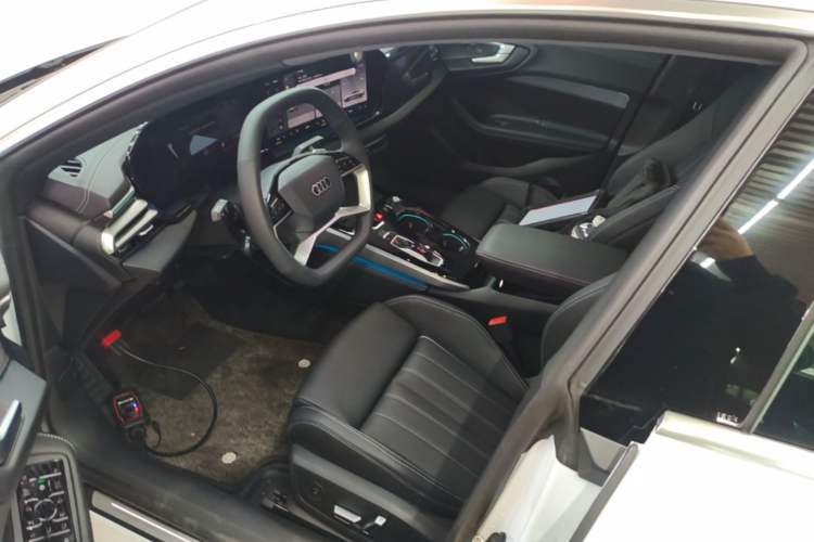 Used Audi A5L Sportback 2026 TFSI 150kW Luxury Edition Driver Seat