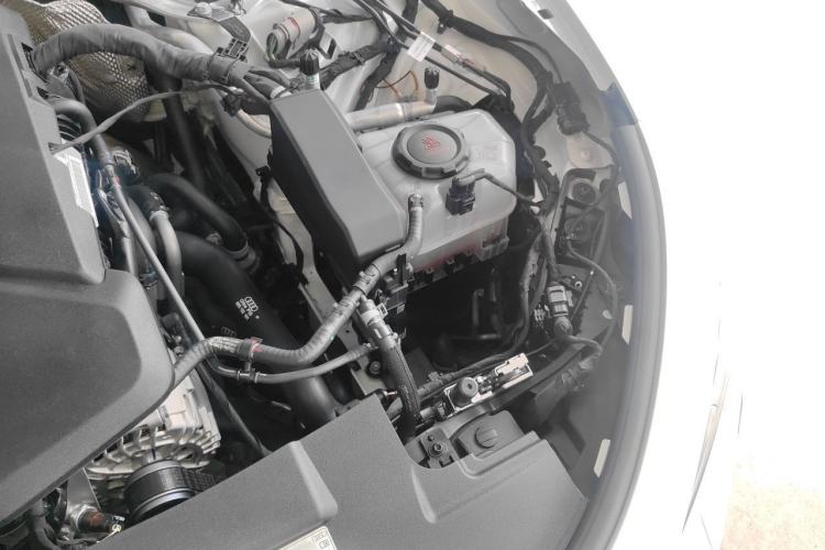 Used Audi A5L Sportback 2026 TFSI 150kW Premium quattro Model Engine Bay Left