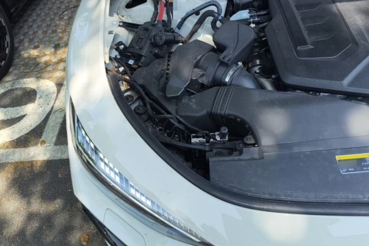 Used Audi A5L Sportback 2026 TFSI 150kW Smart Leading Edition Engine Bay Right