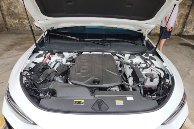 Used Audi A5L Sportback 2026 TFSI 150kW Luxury Edition Engine Bay