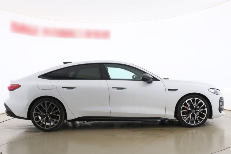 Used Audi A5L Sportback 2026 TFSI 150kW Smart Leading quattro Edition Exterior 3