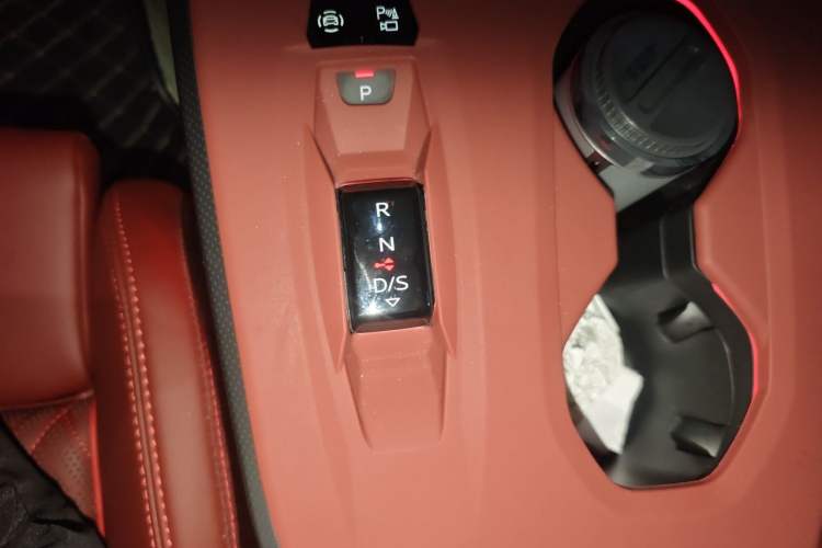 Used Audi A5L Sportback 2026 TFSI 150kW Premium quattro Model Gear Lever