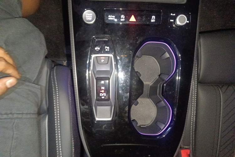 Used Audi A5L Sportback 2026 TFSI 150kW Luxury Edition Gear Lever