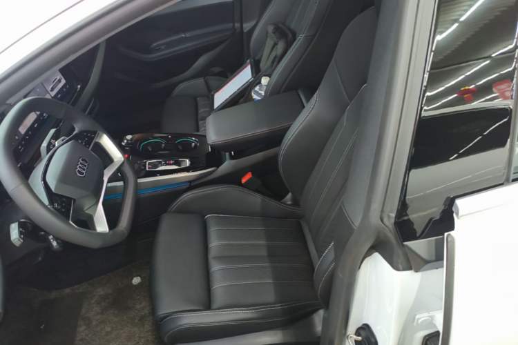 Used Audi A5L Sportback 2026 TFSI 150kW Luxury Edition Left Front Seat