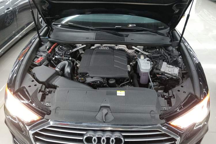 Used Audi A6 2021 Avant Avant-garde 45 TFSI Prestige Dynamic Edition Engine Bay