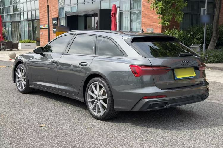 Used Audi A6 2022 Avant Futurist 45 TFSI Prestige Dynamic Edition Exterior 5