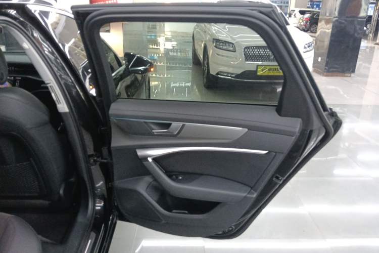 Used Audi A6 2021 Avant Avant-garde 45 TFSI Prestige Dynamic Edition Right Rear Door Interior