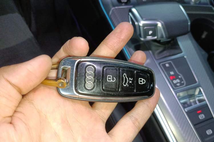 Used Audi A6 2021 Avant Avant-garde 45 TFSI Prestige Dynamic Edition Vehicle Key