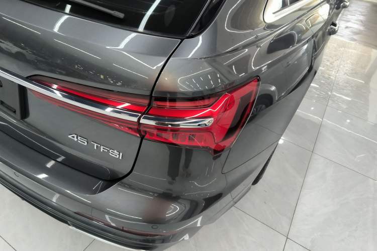 Used Audi A6 2021 Avant Avant-garde 45 TFSI Prestige Dynamic Edition Exterior 6