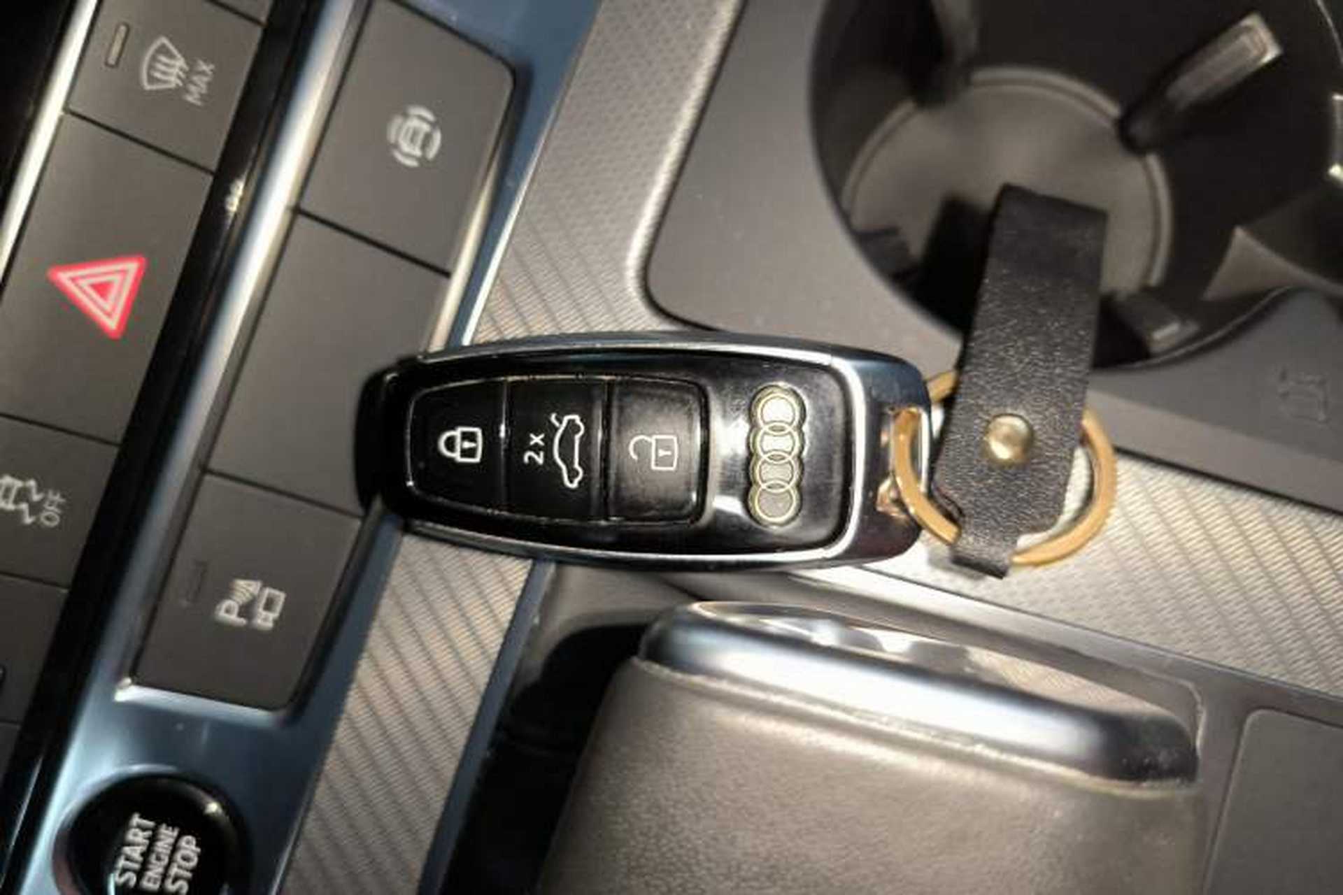 Used Audi A6 2021 Avant Avant-garde 45 TFSI Prestige Dynamic Edition Interior 1