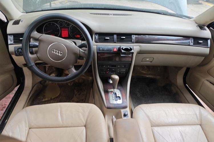 Used Audi A6 2004 2.4L automatic base version Center Console