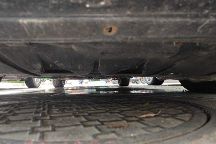 Used Audi A6 2004 2.4L automatic base version Chassis Front