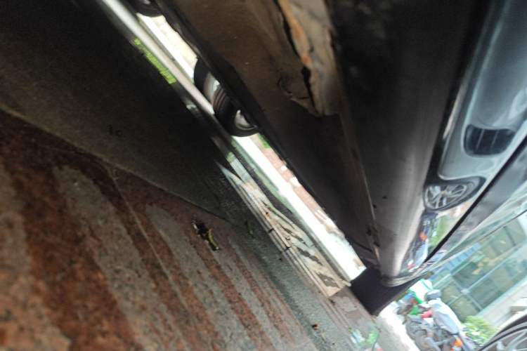 Used Audi A6 2004 2.4L automatic base version Chassis Front Left