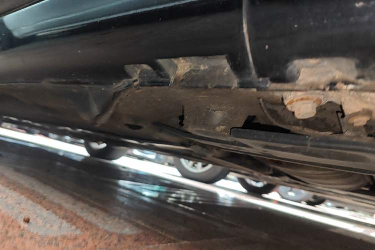 Used Audi A6 2004 2.4L automatic base version Chassis Rear Left