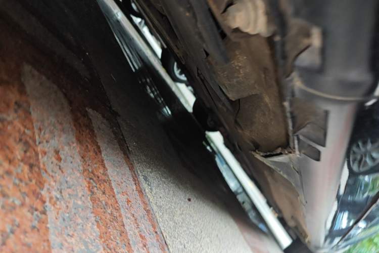 Used Audi A6 2004 2.4L automatic base version Chassis Rear Right
