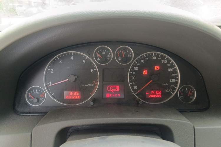 Used Audi A6 2004 1.8T automatic base model Instrument Cluster