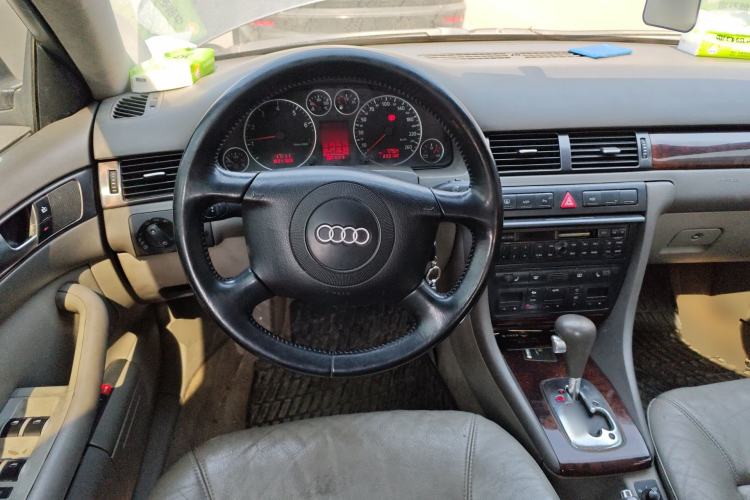 Used Audi A6 2004 2.8L Luxury Edition Steering Wheel