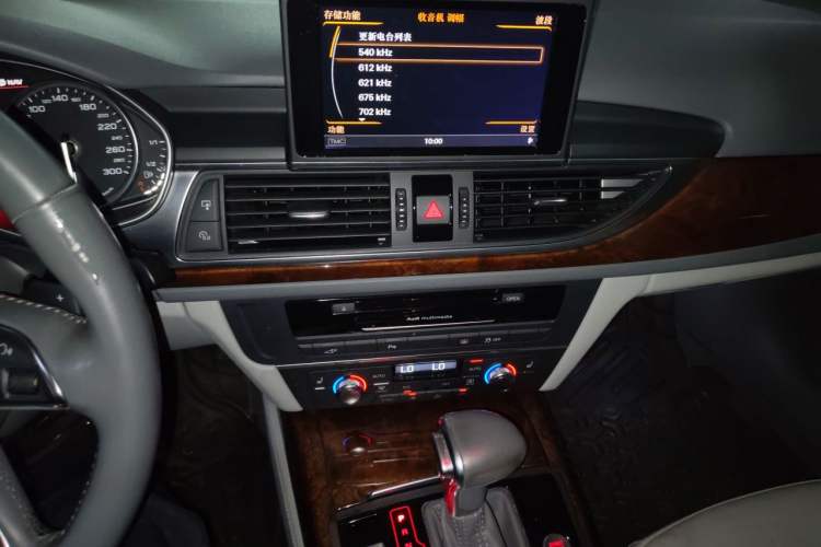 Used Audi A6 2013 40 hybrid Audio And AC Panel