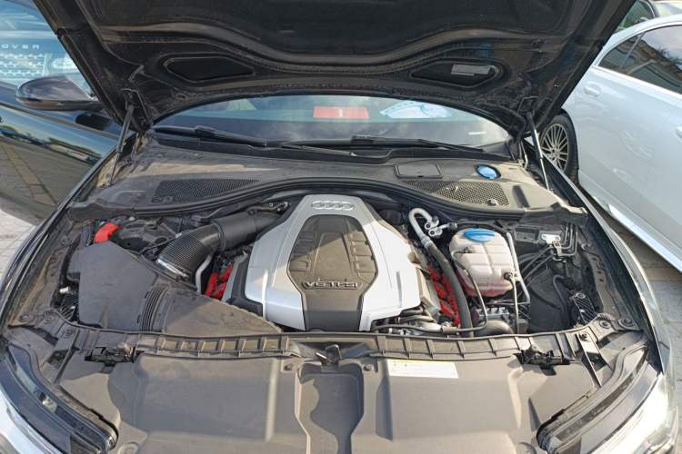 Used Audi A6 2015 3.0T allroad quattro Engine Bay