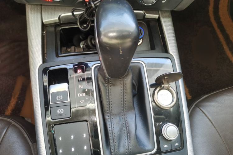 Used Audi A6 2015 3.0T allroad quattro Gear Lever
