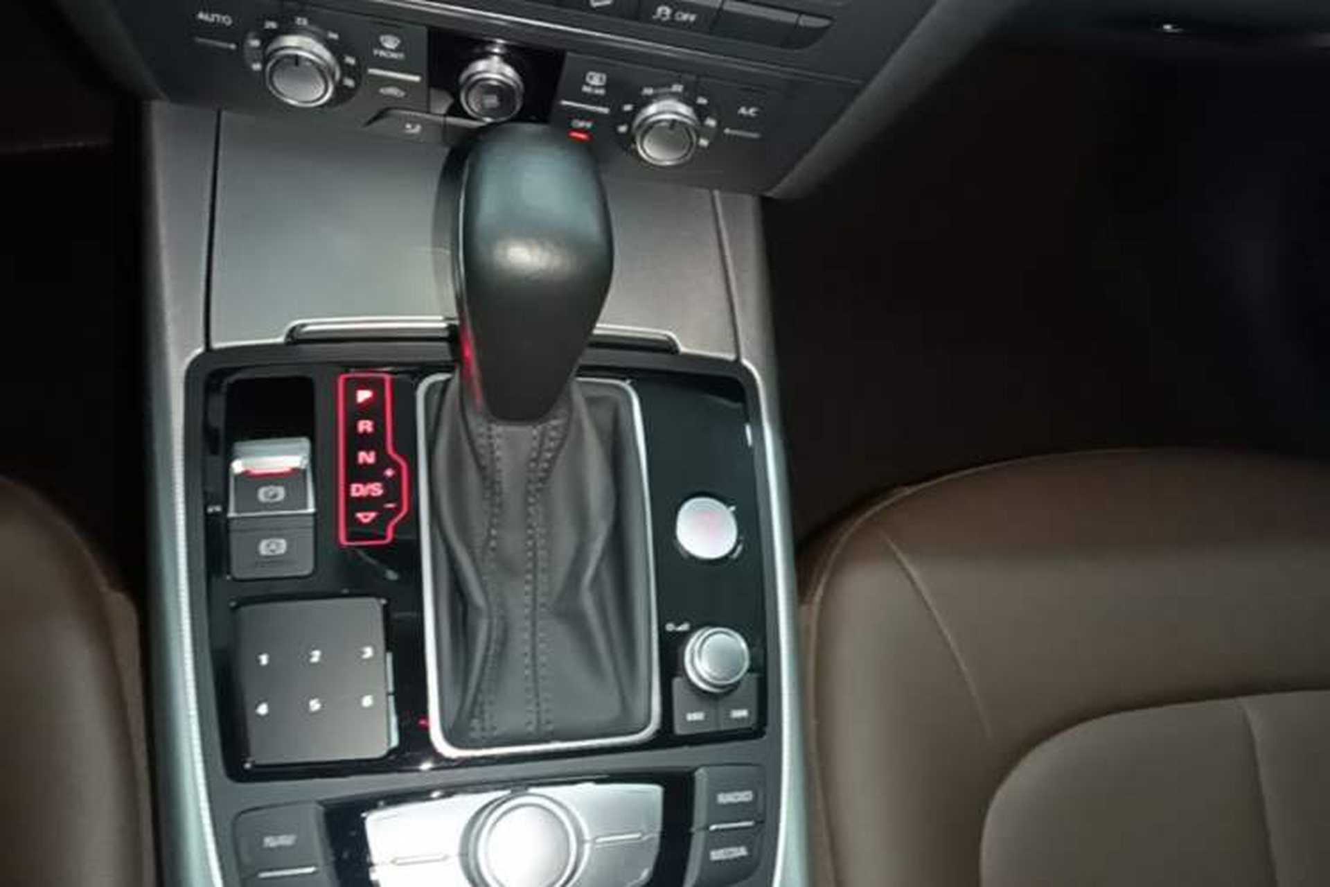 Used Audi A6 2015 3.0T allroad quattro Gear Lever