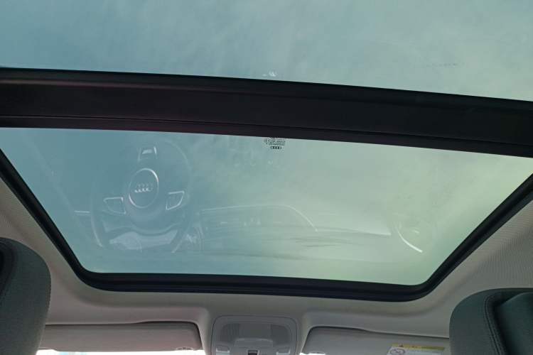 Used Audi A6 2015 3.0T allroad quattro Headliner