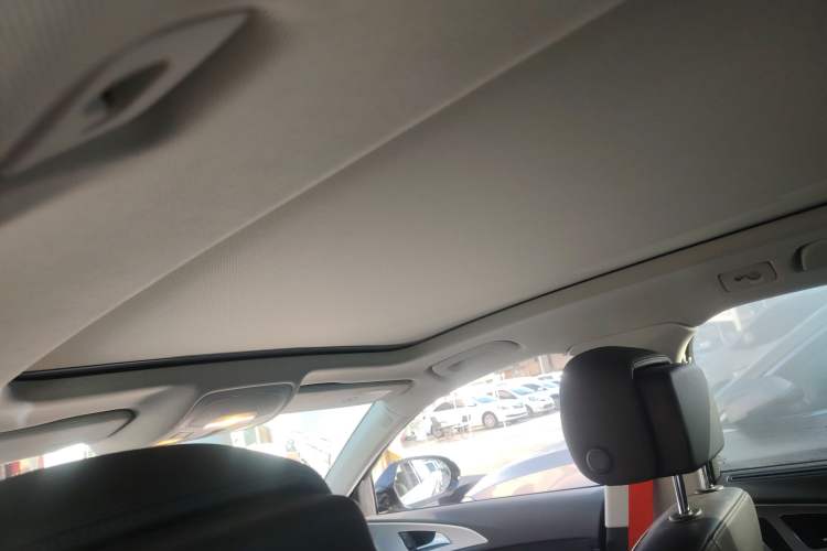 Used Audi A6 2015 3.0T allroad quattro Headliner