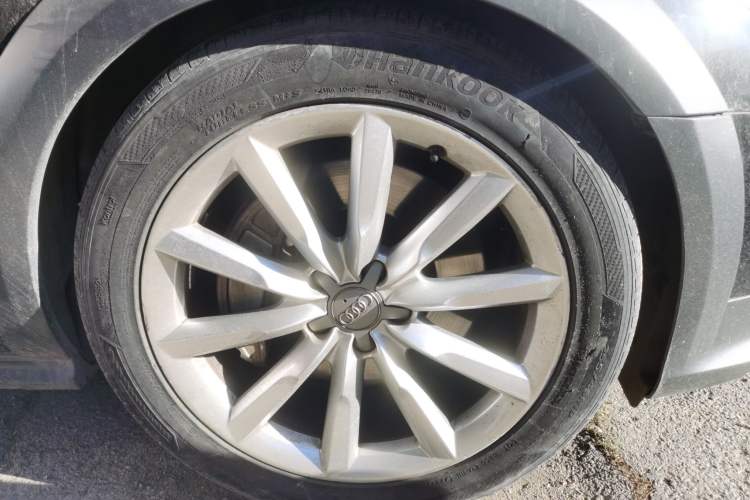 Used Audi A6 2015 3.0T allroad quattro Right Front Wheel Hub