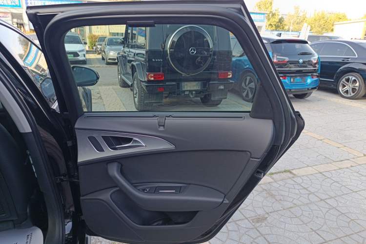 Used Audi A6 2015 3.0T allroad quattro Right Rear Door Interior