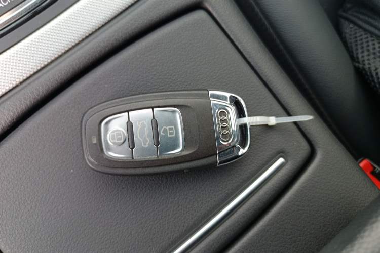 Used Audi A6 2015 3.0T allroad quattro Vehicle Key