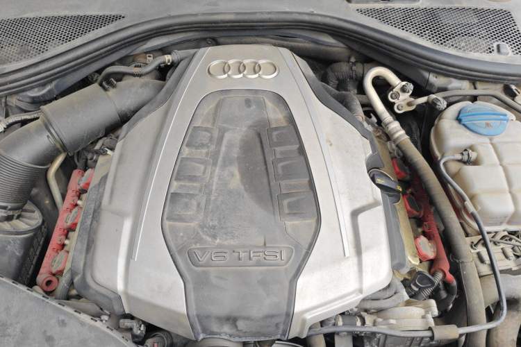 Used Audi A6 2015 3.0T allroad quattro Engine Bay
