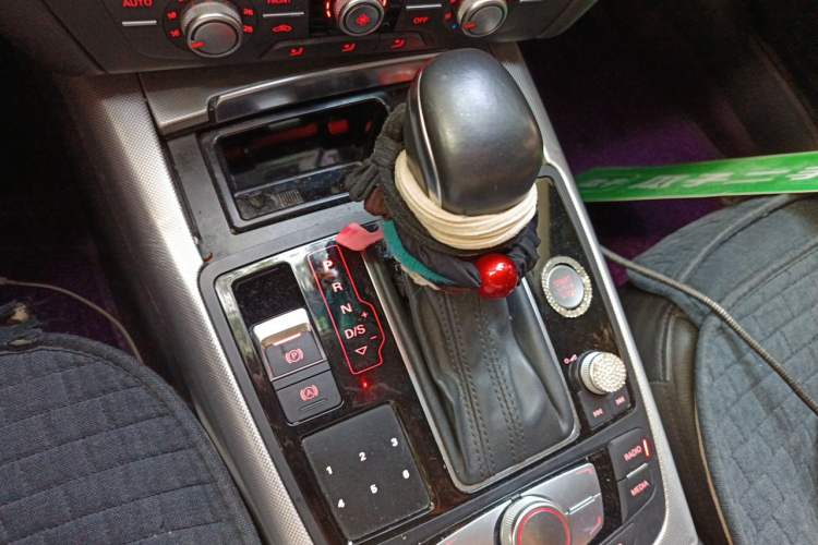 Used Audi A6 2015 3.0T allroad quattro Gear Lever