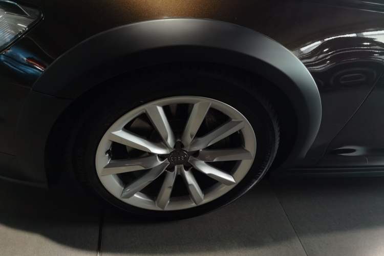 Used Audi A6 2015 3.0T allroad quattro Left Front Wheel Hub