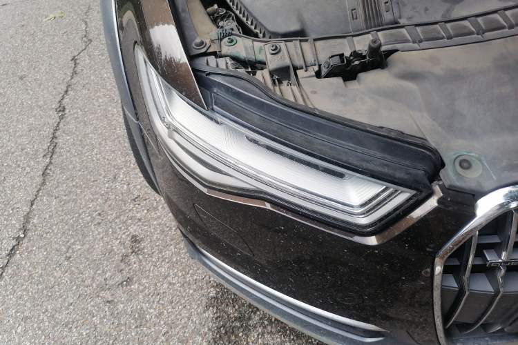 Used Audi A6 2015 3.0T allroad quattro Right Front Headlight