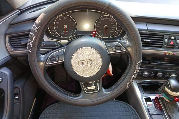 Used Audi A6 2015 3.0T allroad quattro Steering Wheel