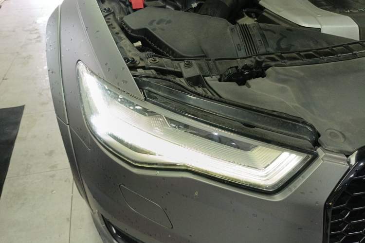 Used Audi A6 2015 3.0T allroad quattro Right Front Headlight