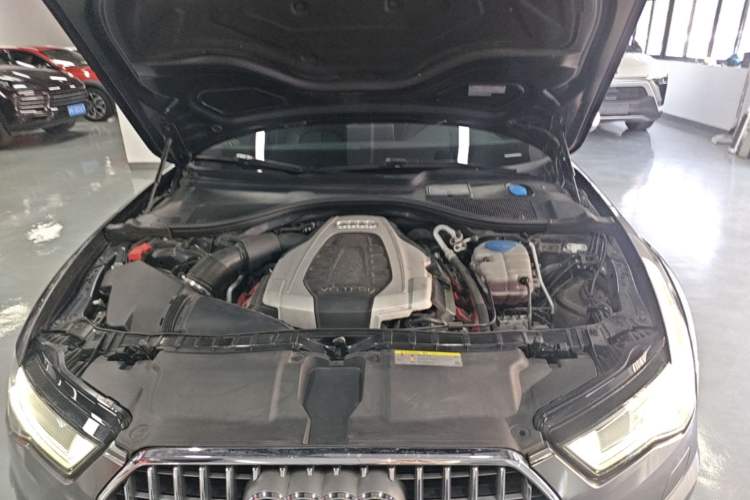 Used Audi A6 2015 3.0T allroad quattro Engine Bay