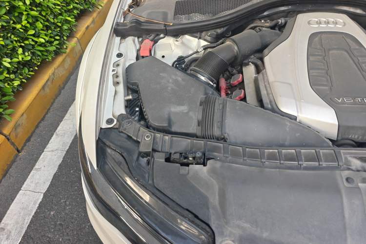 Used Audi A6 2015 3.0T allroad quattro Engine Bay Right