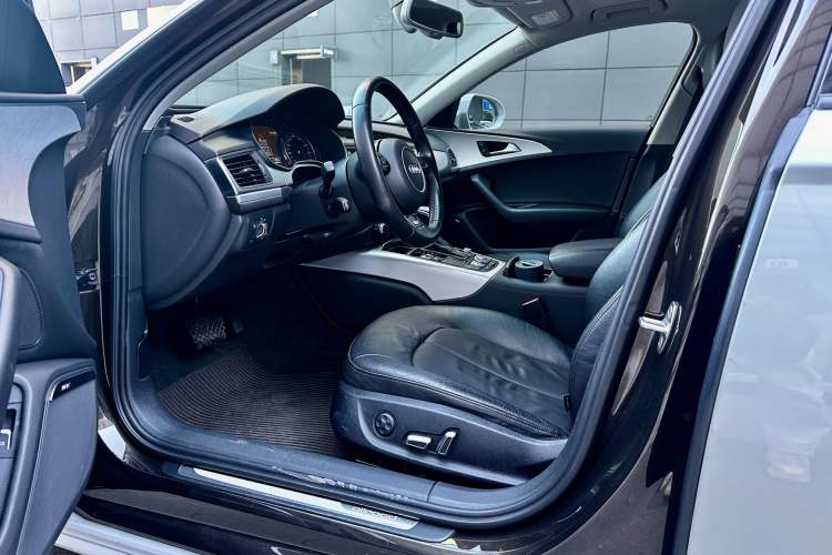 Used Audi A6 2015 3.0T allroad quattro Interior 4