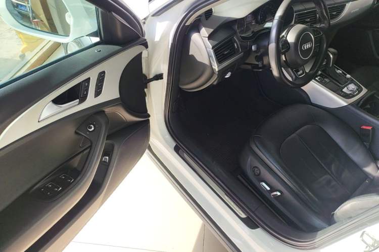 Used Audi A6 2015 3.0T allroad quattro Driver Seat