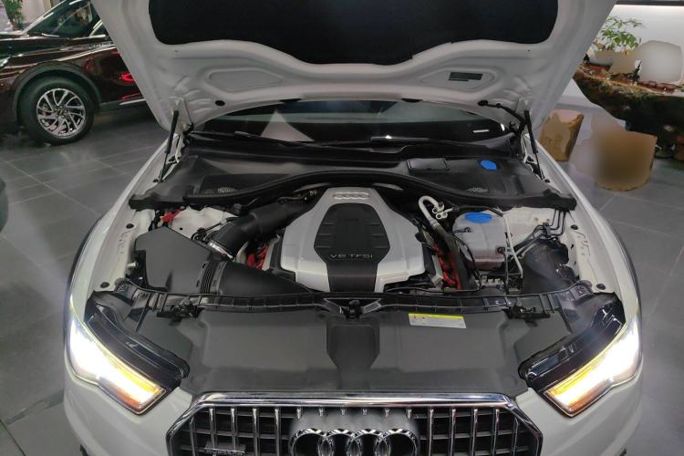 Used Audi A6 2015 3.0T allroad quattro Engine Bay
