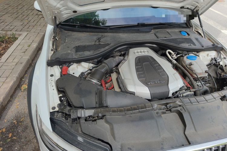 Used Audi A6 2015 3.0T allroad quattro Engine Bay Right
